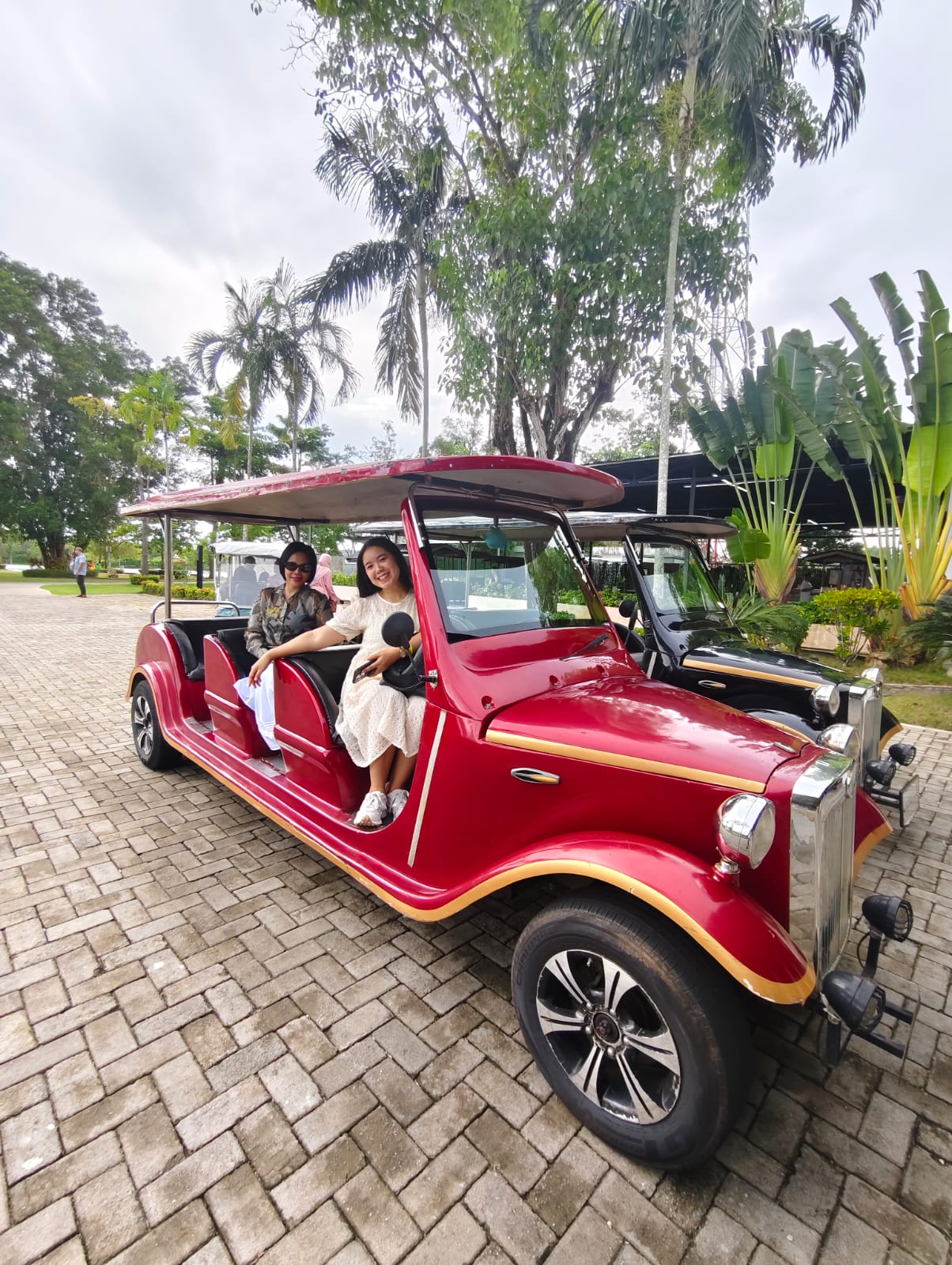 explore Cristal lagoon 