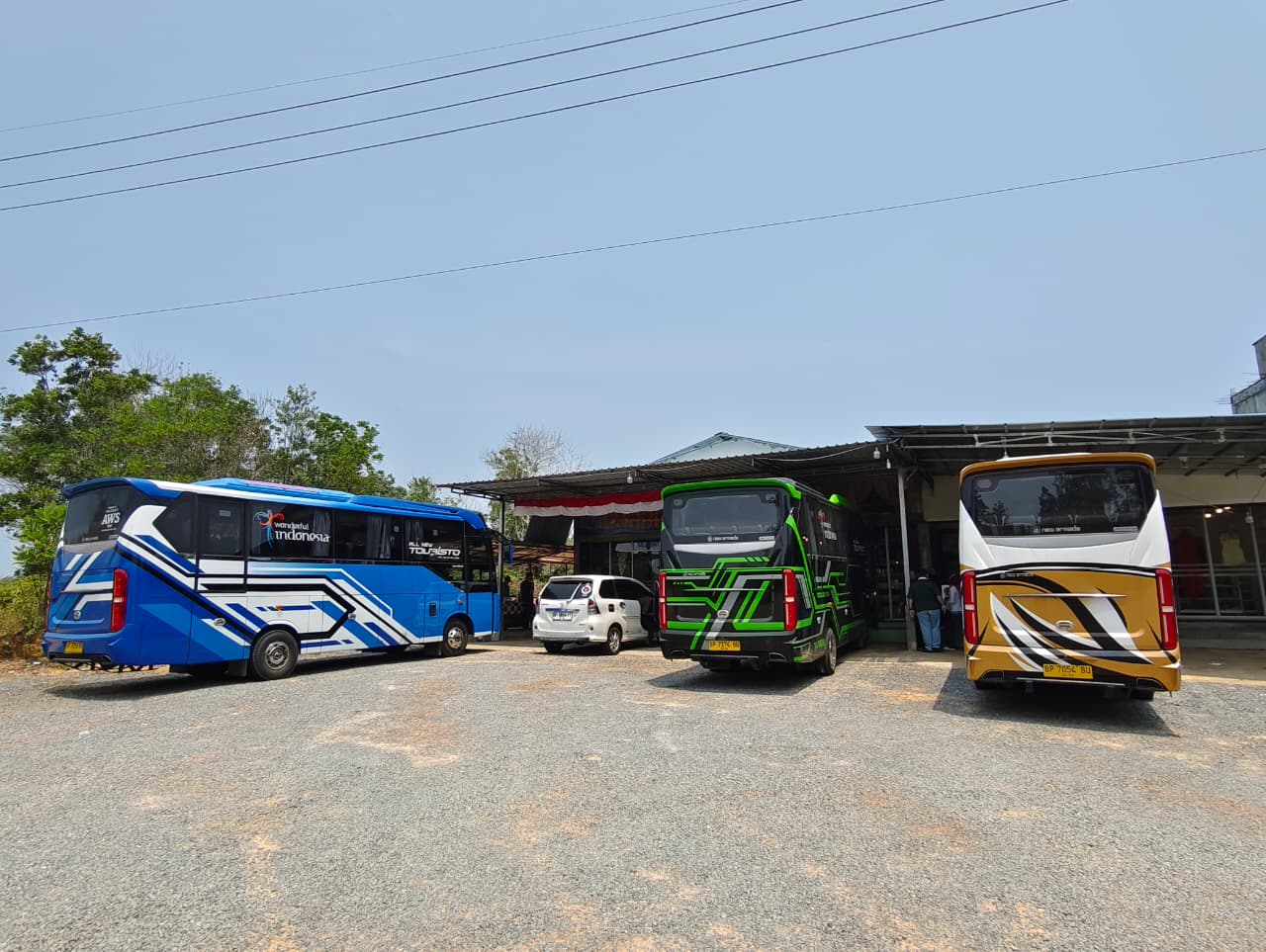 bus
